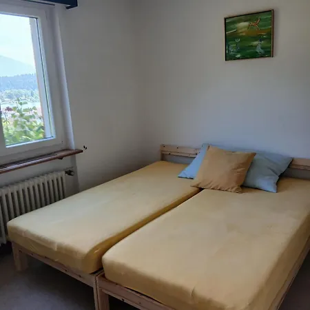 Homestay Mit Panoramablick Auf Den Zuerichsee Mit Eigenes Bad Und Terassenzugang *